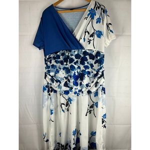 Women's Floral Print Dress Blue/White Size 3xl plus size